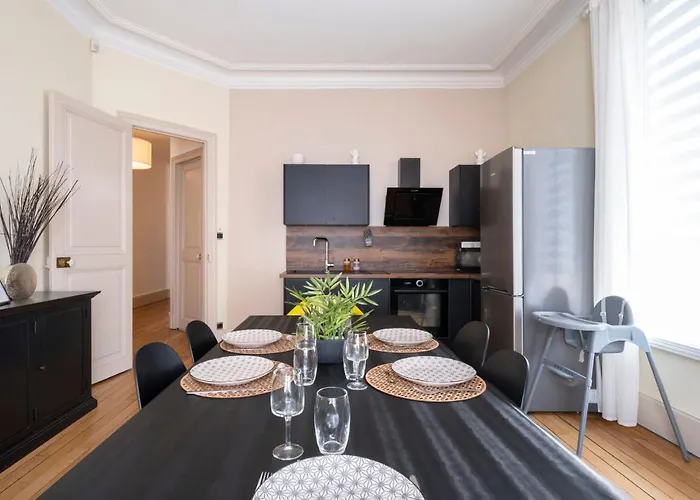 Luxe Poincare Апартаменты Нанси